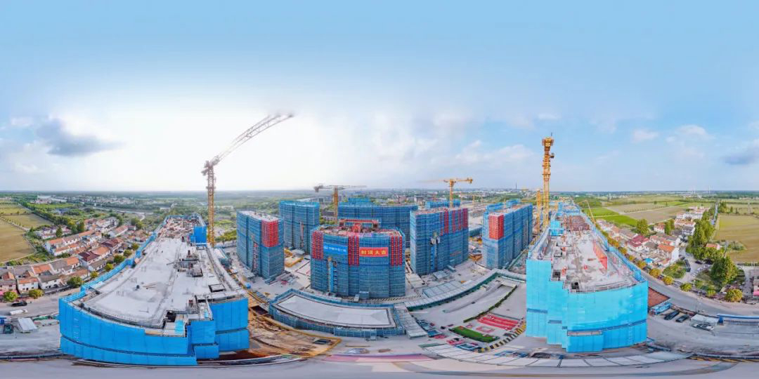 滬上花開 智贏未來(lái) 騰暉無(wú)人塔吊落地上海中鐵二局項(xiàng)目